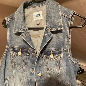 old navy sleeveless denim jacket